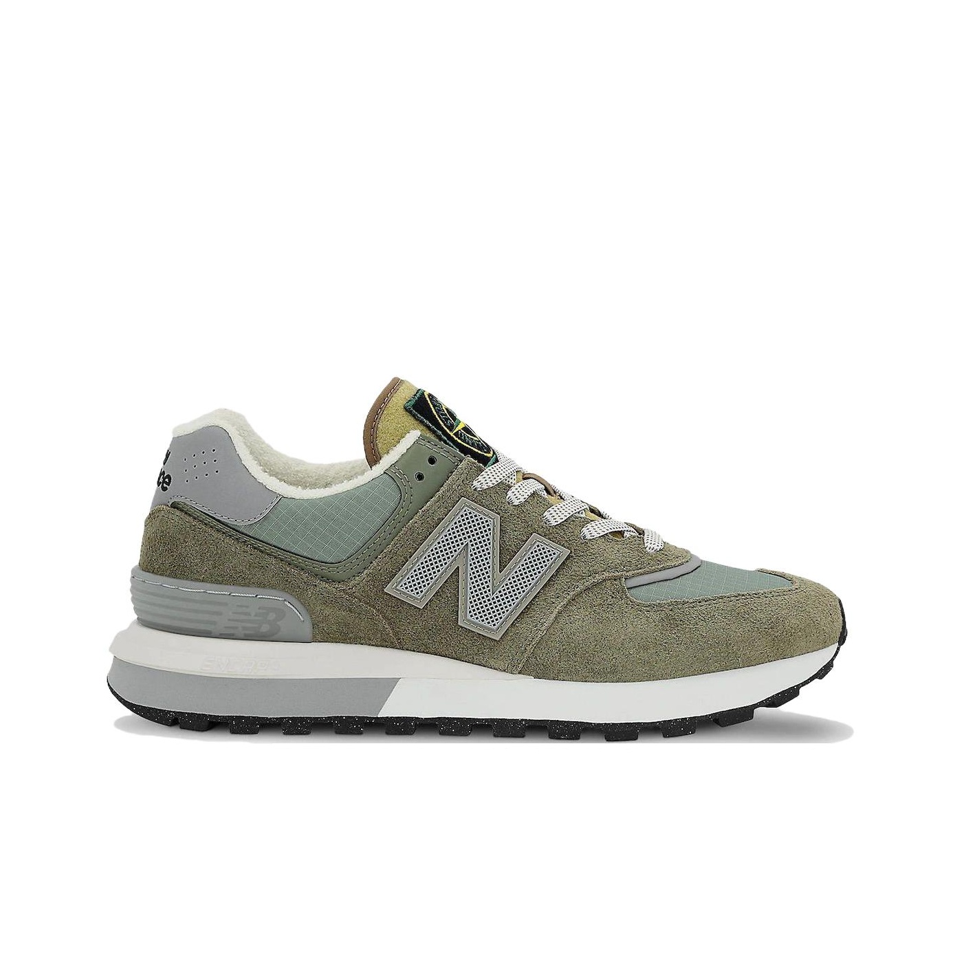 STONE ISLAND X ニューバランス NB 574  - New Balance Shoes 574 のレビューと価格
