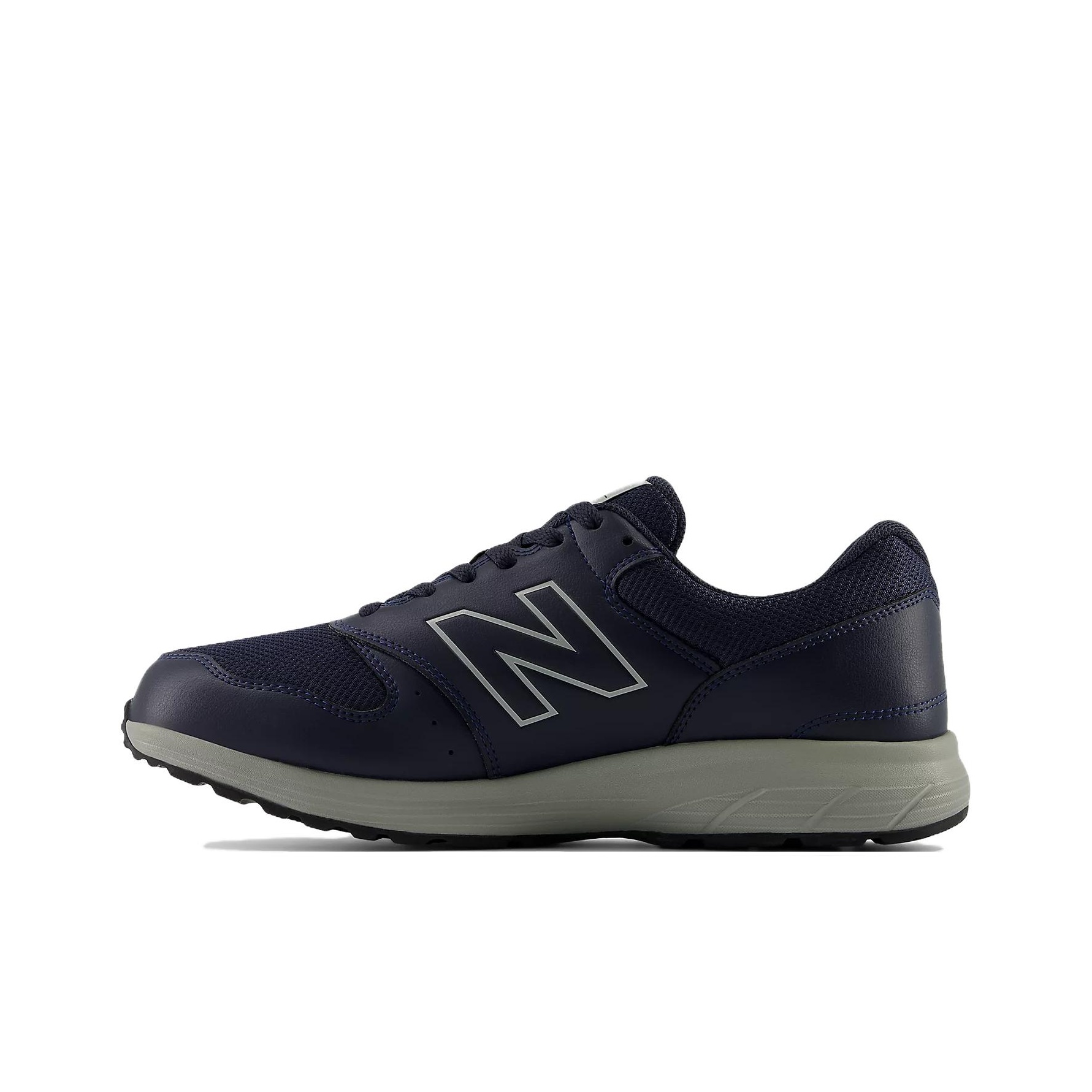 ニューバランス NB 550 快適なローカットカジュアルラン - New Balance Shoes 550 のレビューと価格